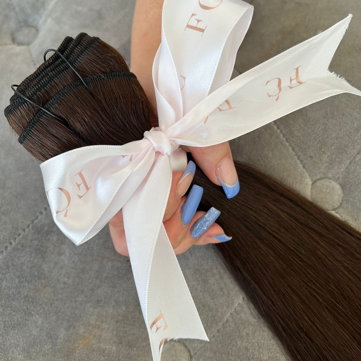 KING KYLIE BROWN | WEFT | 16 INCHES