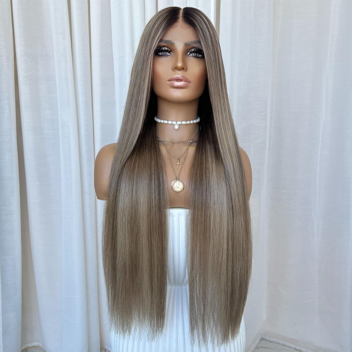 LARELL | LACE FRONT