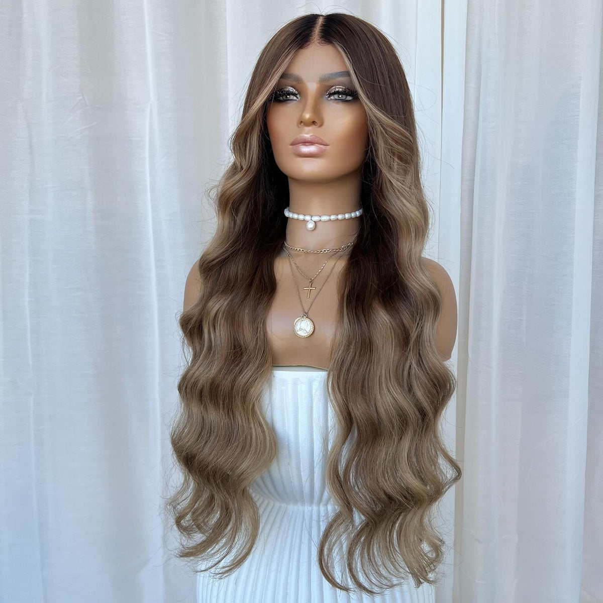 KING KYLIE GOLD | LACE FRONT