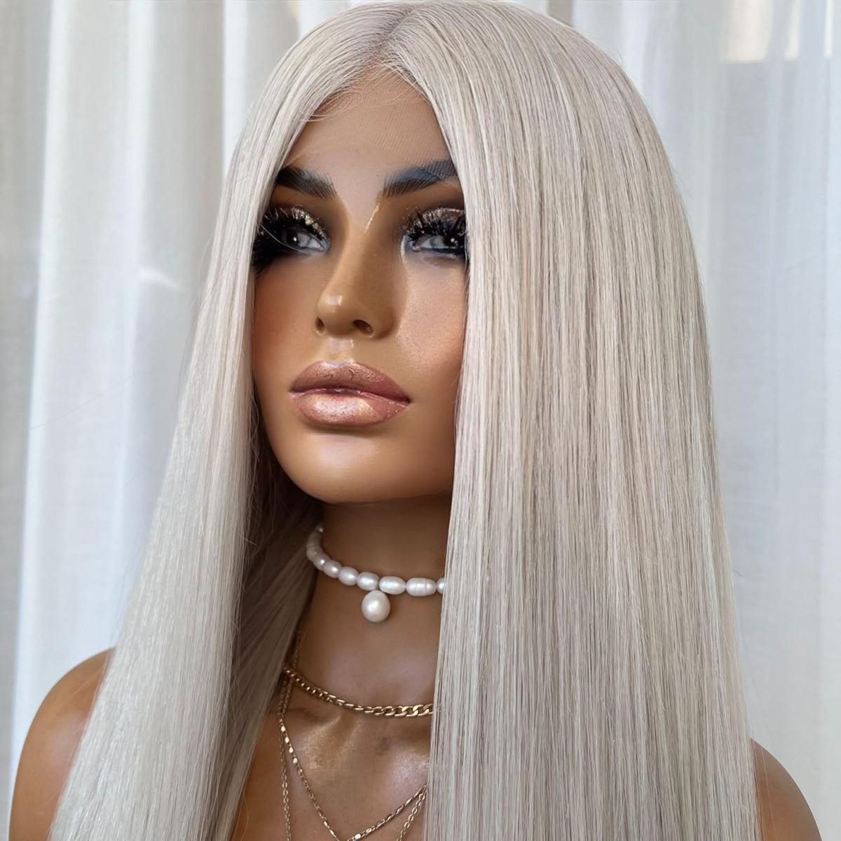 KING KYLIE PLATINUM | LACE FRONT